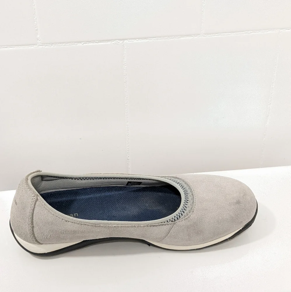 L.L bean suede walking flats